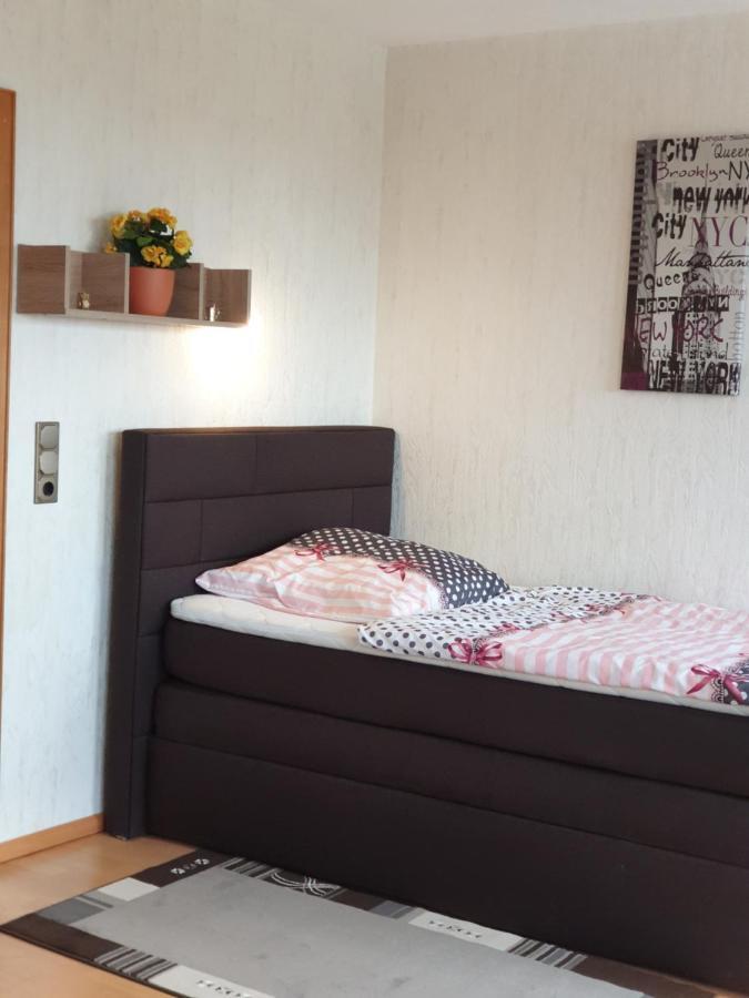 Ferienwohnung- Helena シュヴェーアテ エクステリア 写真